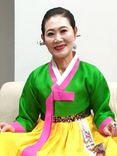 김필녀